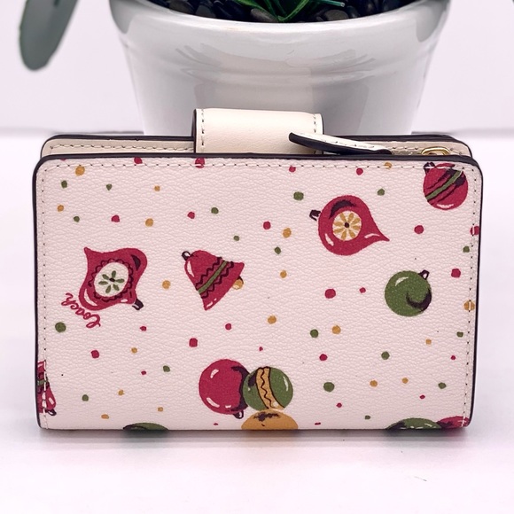 Coach Medium Corner Zip Wallet In Signature Canvas - Picture 4 of 11